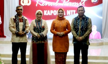Penuh-Keakraban,-Acara-Pisah-Sambut-Kapolda-NTT-dihadiri-Gubernur-NTT-dan-Forkopimda