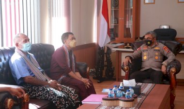 Tindak-lanjut-Perintah-Presiden-RI-Terkait-Kawal-Investasi-di-Daerah,-Kapolda-NTT-Lakukan-Pertemuan-dengan-Kepala-Dinas-DPMPTSP-Provinsi-NTT