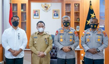 Terima-Kunjungan-Bupati-Malaka,-Kapolda-NTT-Berharap-Terus-Bangun-Sinergitas-dengan-Polri-dalam-Upaya-Percepatan-Vaksinasi-dan-Investasi