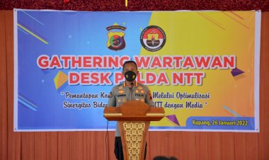 Mantapkan-Komunikasi-Publik,-Bidhumas-Polda-NTT-Selenggarakan-Gathering-Wartawan-Desk-Polda-NTT