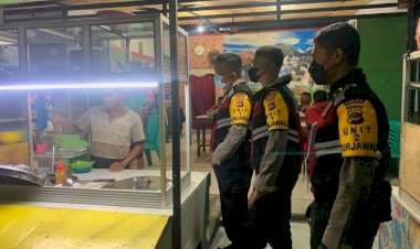 Antisipasi-Varian-Baru-Omicron,-Turjawali-Ditsamapta-Polda-NTT-Imbau-Pelaku-Usaha-Tetap-Disiplin-Prokes