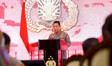 Wujudkan-Pelayanan-Publik-yang-Prima,-Kapolri:-Tak-Ada-Kata-Lain-Siap-dan-Laksanakan