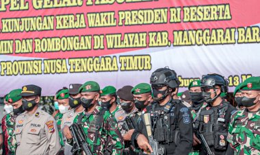 Jelang-Kunjungan-Kerja-Walpres-RI,-TNI-Polri-NTT-Gelar-Apel-Persiapan-Pengamanan-di-Kabupaten-Manggarai-Barat