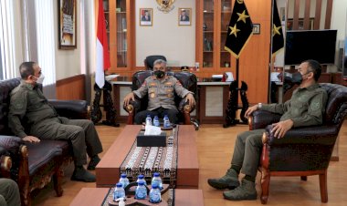 Pererat-Silaturahmi,-Kapolda-NTT-Terima-Kunjungan-Deputi-Bidang-Intelijen-Ekonomi-BIN