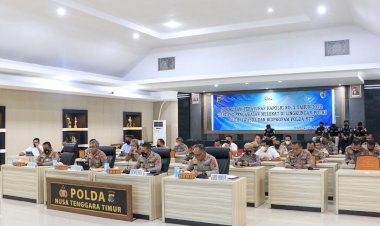 Cegah-Penyimpangan-Perilaku-Anggota,-Kapolda-NTT-Buka-Kegiatan-Sosialisasi-Perkap-Nomor-2-Tahun-2022-Tentang-Waskat