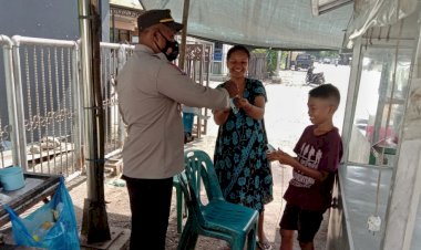 Sambangai-Masyarakat,-Anggota-Ditbinmas-Polda-NTT-Ingatkan-Prokes-Hingga-Vaksinasi