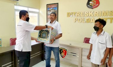 Jelang-Hari-Raya-Idul-Fitri-1443-H,-Dirreskrimsus-Polda-NTT-Berikan-Bingkisan-Bagi-Anggotanya