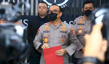 Kapolri-Tinjau-Arus-Mudik-Naik-Heli,-Tol-Jakarta-Cikampek-Lancar