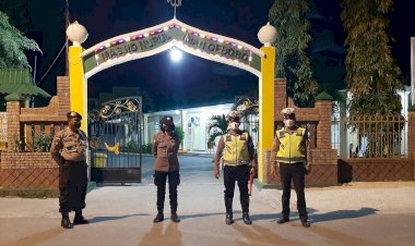 Anggota-Polda-NTT-yang-Terlibat-Ops-Ketupat-Turangga-2022-Dikerahkan-dalam-Pengamanan-Malam-Takbiran