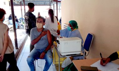 Terus-Tingkatkan-Herd-Immunity,-RSB-Titus-Uly-Kupang-Masifkan-Giat-Vaksinasi
