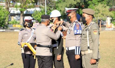 Tingkatkan-Kesadaran-Pengguna-Lalu-Lintas,-Polda-NTT-Gelar-Operasi-Patuh-Turangga-2022