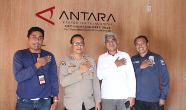 Kunjungi-LKBN-Antara,-Kabidhumas-Polda-NTT-Minta-Terus-Sajikan-Pemberitaan-yang-Mengedukasi-Masyarakat