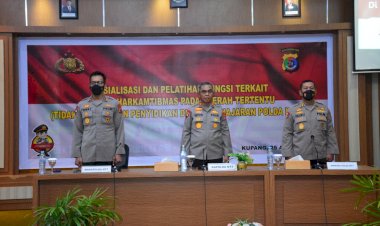 Kapolda-NTT-Buka-Kegiatan-Sosialisasi-Buku-Saku-dan-Pelatihan-Fungsi-Terkait-Polsek-Harkamtibmas-pada-Daerah-Tertentu
