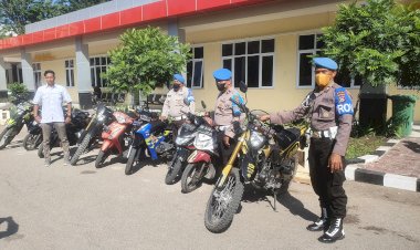 Minimalisir-Pelanggaran-Anggota,-Bidpropam-Polda-NTT-Gelar-Pemeriksaan-Kelengkapan-Bermotor