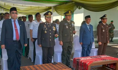 Kapolres-Ende-Hadiri-Upacara-Peringatan-Hari-Ulang-Tahun-TNI-Ke-77-Tahun-2022,-Tingkat-Kodim-1602/Ende