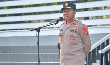 Pimpin-Apel-Perdana,-Kapolda-NTT-:-Kita-Harus-Hidup-Seperti-Ikan-dan-Air