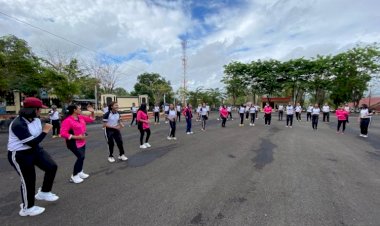 Jumat-Sehat-di-Momen-Hut-Polwan-ke-74-ala-Polres-TTU