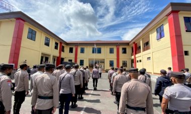 80-Personel-Polres-Manggarai-Laksanakan-Pengamanan-Kunjungan-Presiden-Di-Ngada