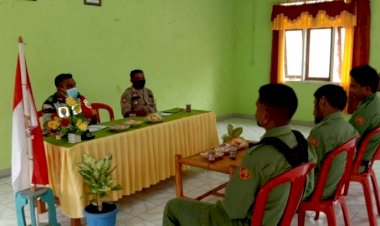 Bhabinkamtibmas-dan-Babinsa-Beri-Penguatan-Peningkatan-Kapasitas-Linmas-Desa