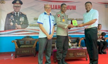 Beri-kuliah-Umum,-Kapolda-NTT-Ajak-Mahasiswa-Universitas-Tribuana-Kalabahi-Disiplin-dan-Patuh-Hukum