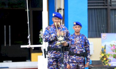 Pimpin-Upacara-Peringatan-HUT-Ditpolairud-ke-72,-Kapolda-NTT-:-Jaga-Terus-Semangat-Pengabdian-kepada-Masyarakat,-Bangsa-dan-Negara