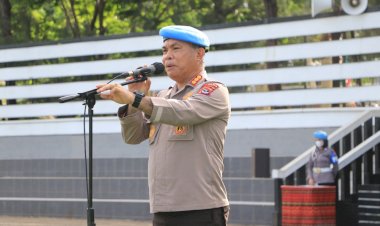 Imbau-Kabidpropam-Polda-NTT-kepada-Seluruh-Anggota-:-Patuhi-Aturan-Yang-Berlaku-dalam-Berkendara