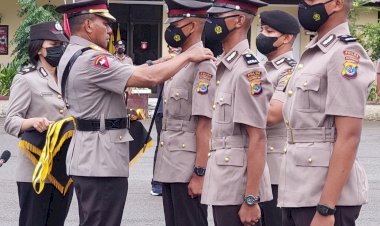 Kapolda-NTT-Pimpin-Upacara-Pelantikan-224-Bintara-Polri-Gelombang-II-T.A.-2022