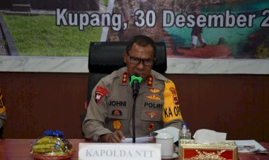 Memasuki-Musim-Hujan-dan-Angin,-Kapolda-NTT-Imbau-Masyarakat-Agar-Tetap-Berhati-hati