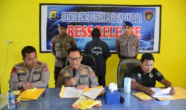 Tangkap-Ikan-Gunakan-Bahan-Peledak,-Seorang-Nelayan-Diamankan-Ditpolairud-Polda-NTT-di-Perairan-Uiasa-Semau