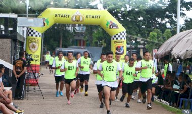 360-Calon-SIP-Polda-NTT-Jalani-Serangkaian-Tes-kesamaptaan-jasmani