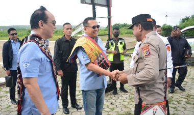 Kapolda-NTT-bersama-Wakil-Gubernur-Sambut-Kunjungan-Ketua-MPR-RI-di-Kupang