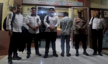 Tipu-Pihak-Gereja-Puluhan-Juta-Rupiah,-Intel-KPK-Gadungan-ini-Diamankan-Polres-TTS