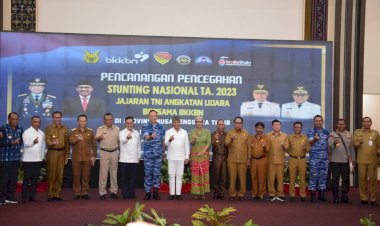 Kapolda-NTT-Hadiri-Kegiatan-Pencanangan-Program-Pencegahan-Stunting-Nasional-oleh-TNI-AU-bersama-BKKBN