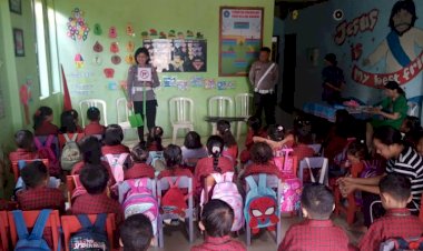 Berikan-Edukasi-Tertib-Lalu-Lintas-Sejak-Dini,-Satlantas-Polresta-Datangi-PAUD-Belajar-Mandiri-Oebobo