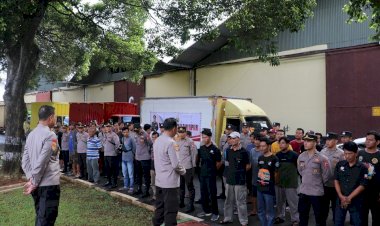 30-Ribu-Paket-Sembako-dari-Kapolri-Diserahkan-ke-Persis-Wilayah-Jakarta,-Banten-dan-Jabar