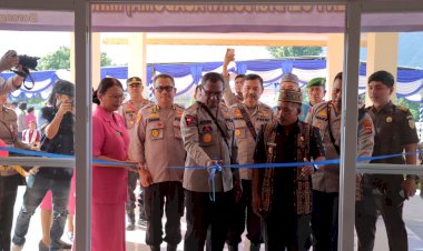 Resmikan-Mapolres-Manggarai-Timur,-Kapolda-NTT:-Jaga-dan-Rawat-serta-Jadikan-Mako-Baru-ini-Sebagai-Pemacu-Semangat-Dalam-Melayani-Masyarakat