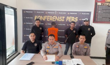 Satreskrim-Polres-Ende-Berhasil-Menangkap-Pelaku-TBJ-Yang-Hendak-Berangkatkan-Lima-Warga-Ende-ke-Jawa-Tanpa-Dokumen-Yang-Sah