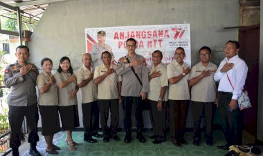 Dalam-Rangka-Hari-Bhayangkara-ke-77,-Wakapolda-NTT-Anjangsana-Ke-Rumah-Purnawirawan-dan-Warakawuri-Polri