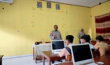 Cegah-Kenakalan-Remaja,-Operasi-Bina-Kusuma-Turangga-2023-Polres-Rote-Ndao-Sambangi-SMK-Negeri-1-Lobalain