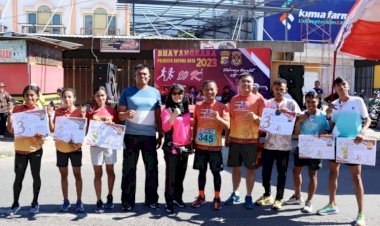 KBPP-Polri-Bersama-Polresta-Kupang-Kota-Gelar-Lomba-Lari-10K