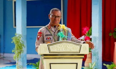 Dorong-Semangat-Belajar-bagi-Penerus-Bangsa,-Kapolda-NTT-Safari-Kamtibmas-di-SMA-N-1-Kefamenanu