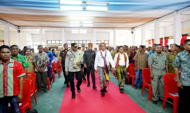 Tatap-Muka-dengan-Forkopimda-dan-Tokoh-Masyarakat-di-TTU,-Kapolda-NTT-Tekankan-Pentingnya-Menjaga-Situasi-Agar-Tetap-Tenang