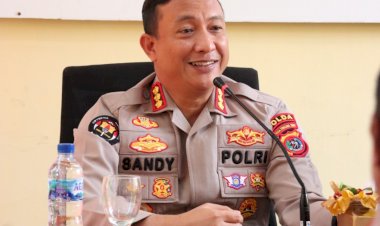 Supervisi-di-Polres-Nagekeo,-Kabidhumas-Polda-NTT-Dorong-Peningkatan-Kehumasan-Polri