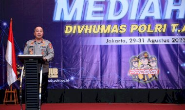 Divisi-Humas-Polri-Gelar-Pelatihan-Pengembangan-MediaHub-Polri