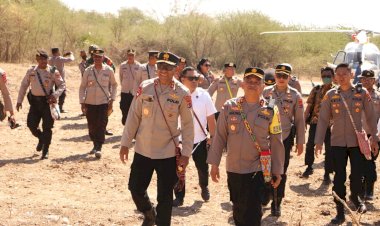 Pastikan-Berjalan-Aman-dan-Lancar,-Kapolda-NTT-Tinjau-Bendungan-Raknamo