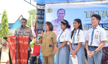 Kapolda-NTT-Safari-Kamtibmas-di-SMA-Negeri-2-Waingapu