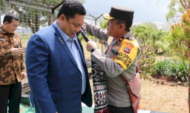 Wakapolda-NTT-Sambut-Kedatangan-Kepala-BNN-RI-untuk-Rangkaian-Kegiatan-Anti-Narkoba