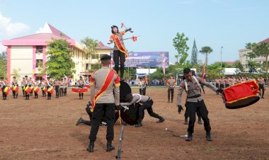 Drumband-Turangga-Polda-NTT-Memukau-Penonton-di-Pembukaan-Lomba