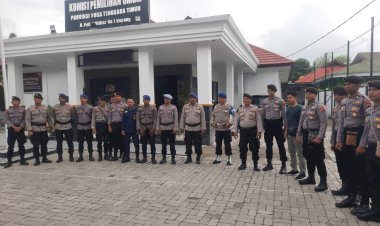 Personel-Operasi-Mantap-Brata-Gencar-Lakukan-Patroli-Demi-Keamanan-Pemilu-2023-2024