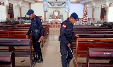 Keamanan-Terjaga,-Tim-Jibom-OMB-Sterilisasi-Rumah-Ibadah-Menyambut-Tahun-Baru